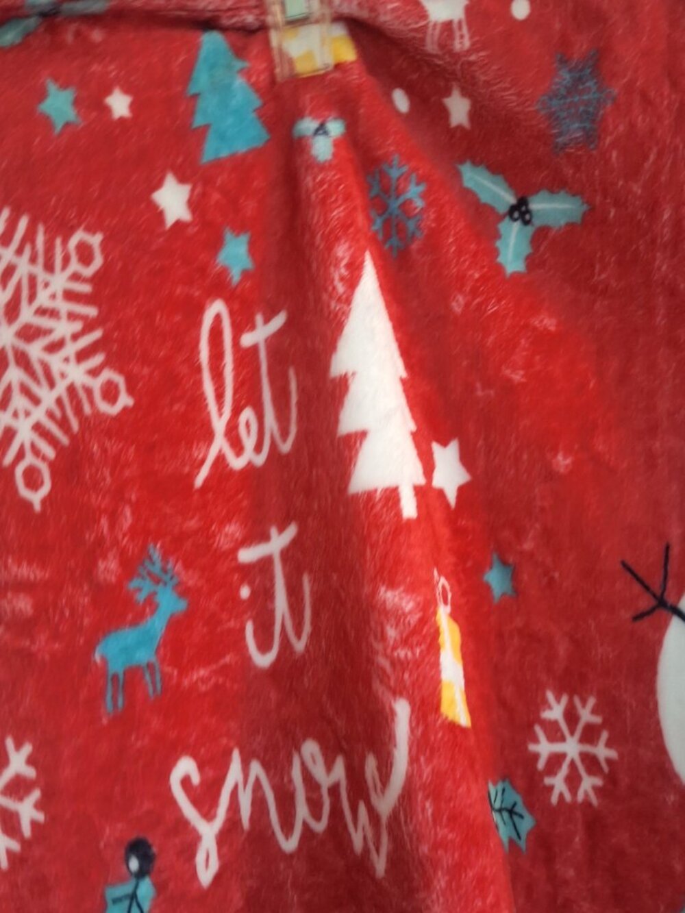 let it snow throw - Picture 2 of 10